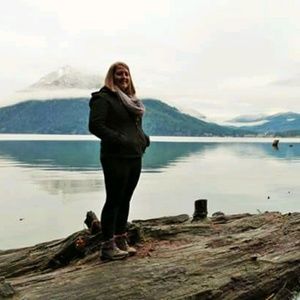 Meet your Posher, Brittany